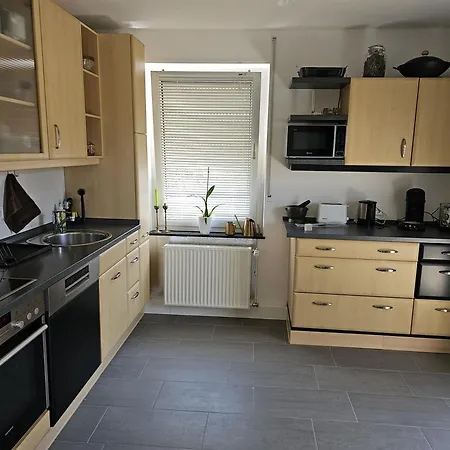 Mit Charme Mond Homestay Nuremberg